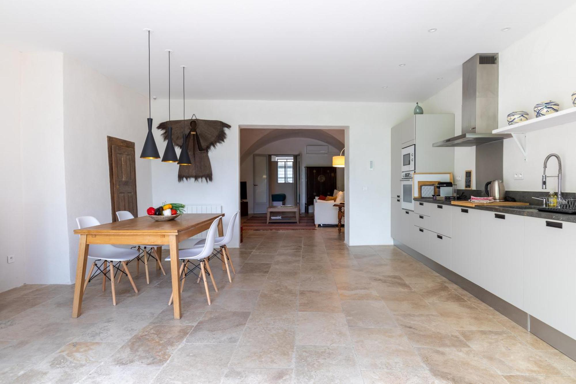 Les Canisses, Magnifique Appartement Avec Terrasse Au Coeur D'于泽斯 外观 照片